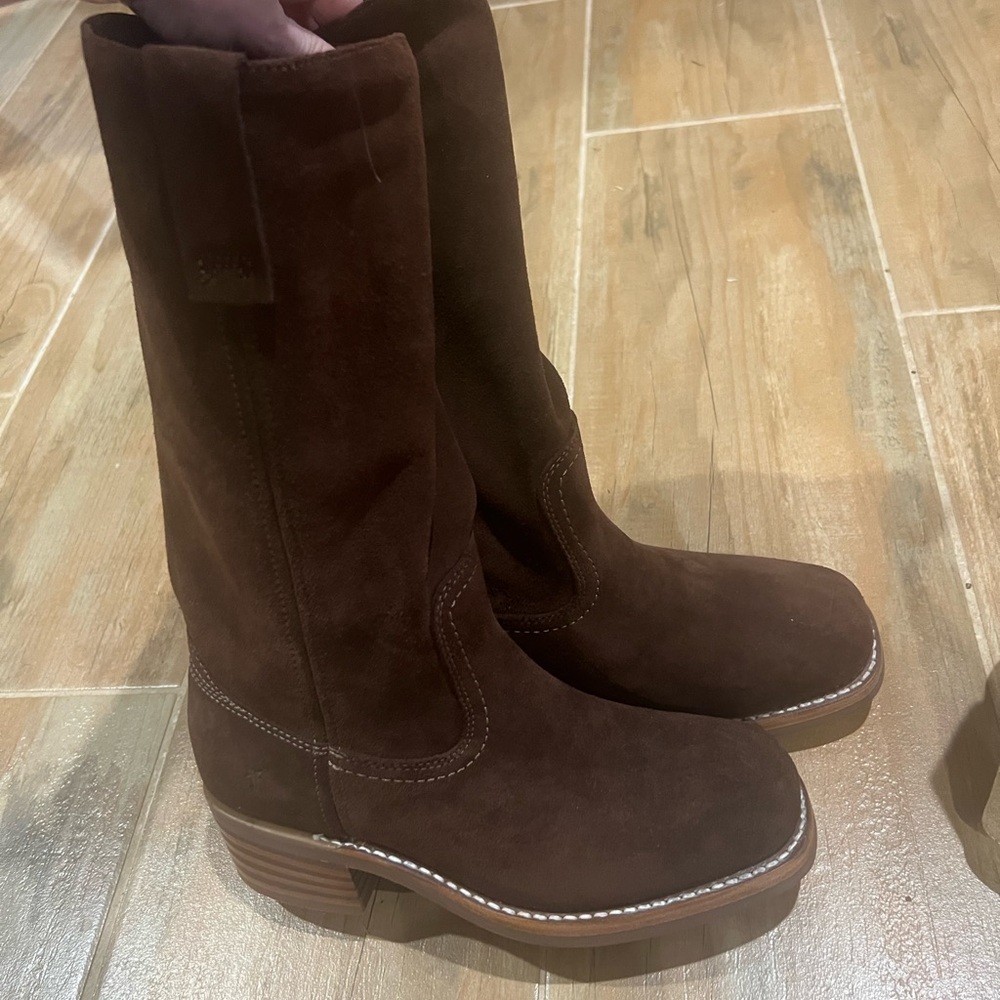 Brand new Frye campus boots - Picture 2 of 4